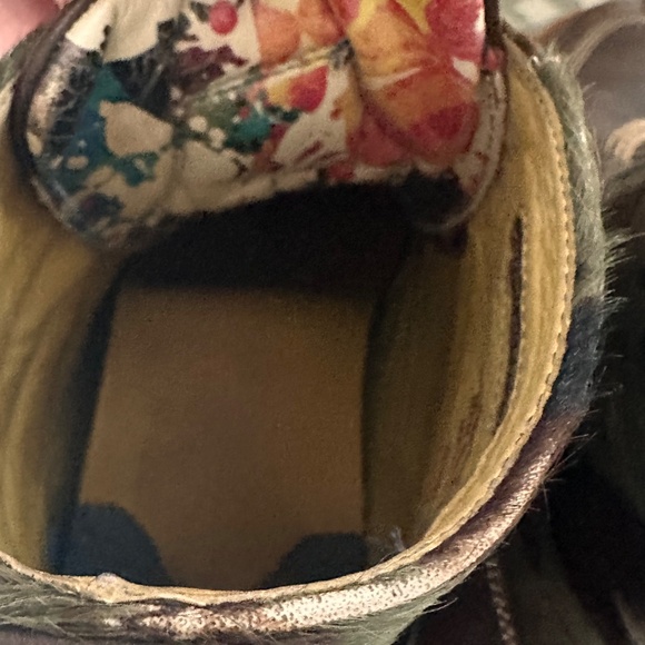 Emmons Boots by Robert Graham - Size 11D - Picture 5 of 13